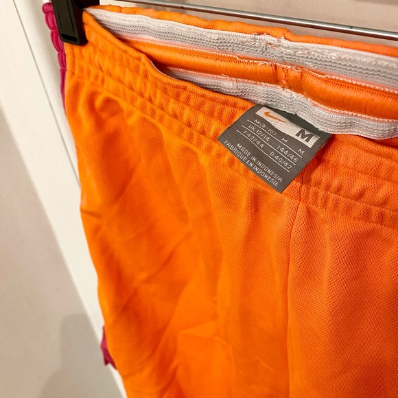 Nike athletic shorts - Picture 3 of 5